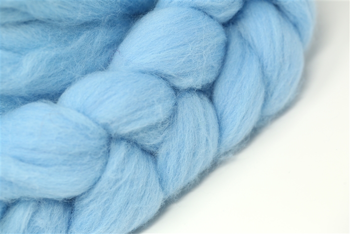 Woolpets Felting Roving Wool Sky Blue