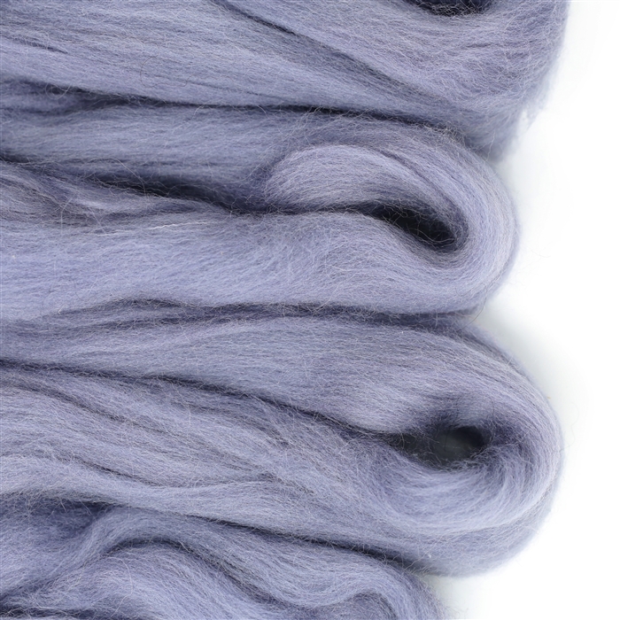100 gram Icy blue wool roving, 100% European eco Merino wool roving -  Studio Koekoek